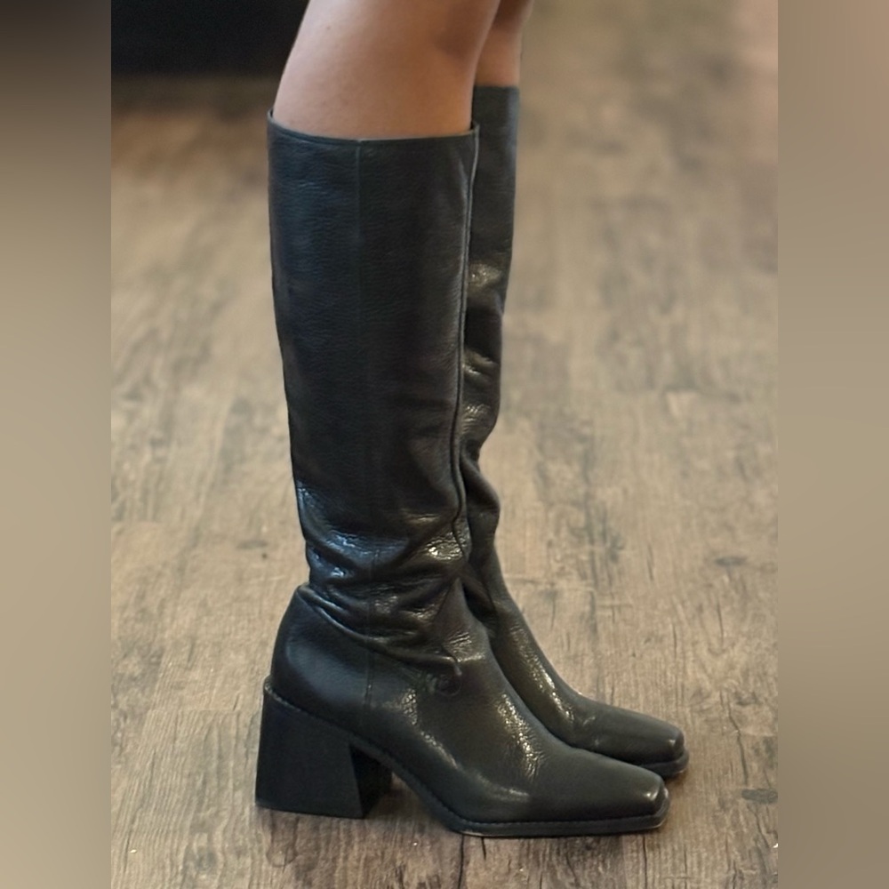 NARROW CALF VINCE CAMUTO SANGETI BOOT